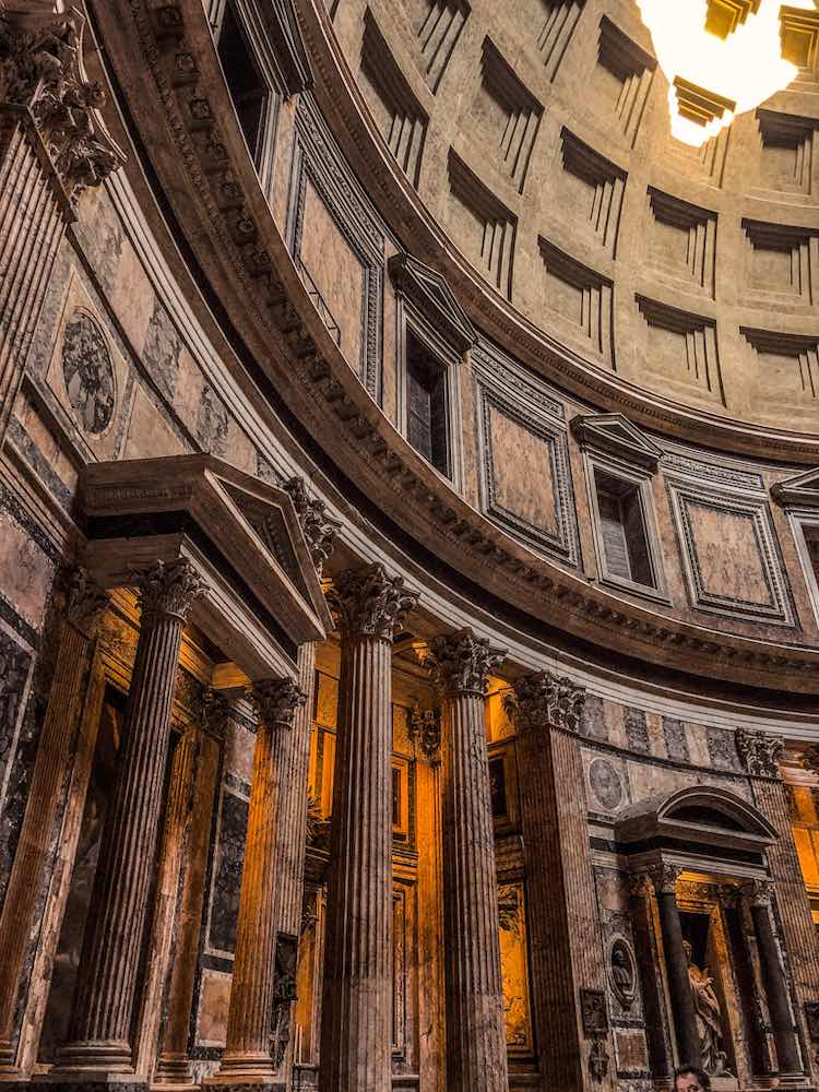 visit pantheon rome italy guided walking cultural tours agency